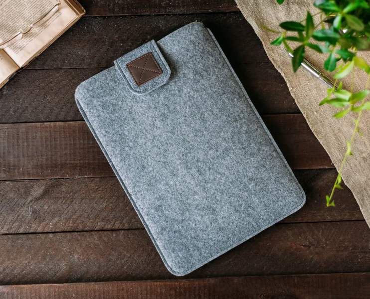 Повстяний чохол Gmakin для ноутбука MacBook Air Pro 13" New вертикальний конверт папка для макбук сірий GM55-13New фото