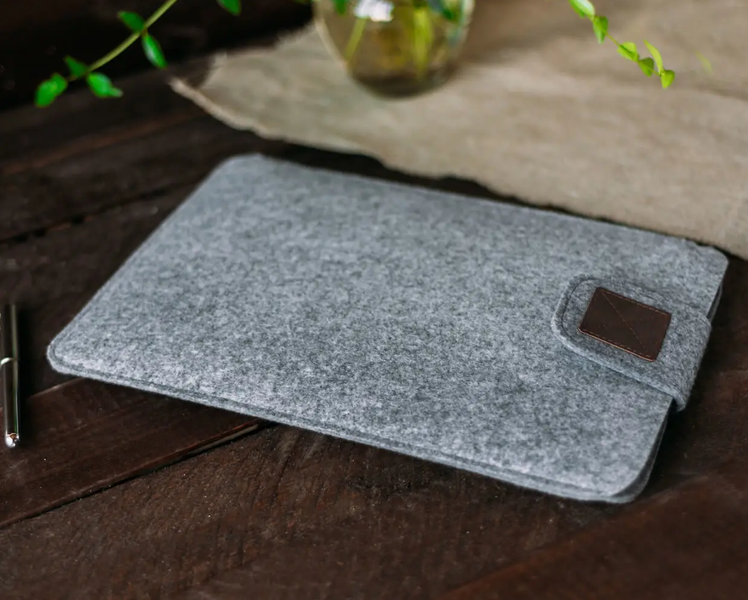 Повстяний чохол Gmakin для ноутбука MacBook Air Pro 13" New вертикальний конверт папка для макбук сірий GM55-13New фото